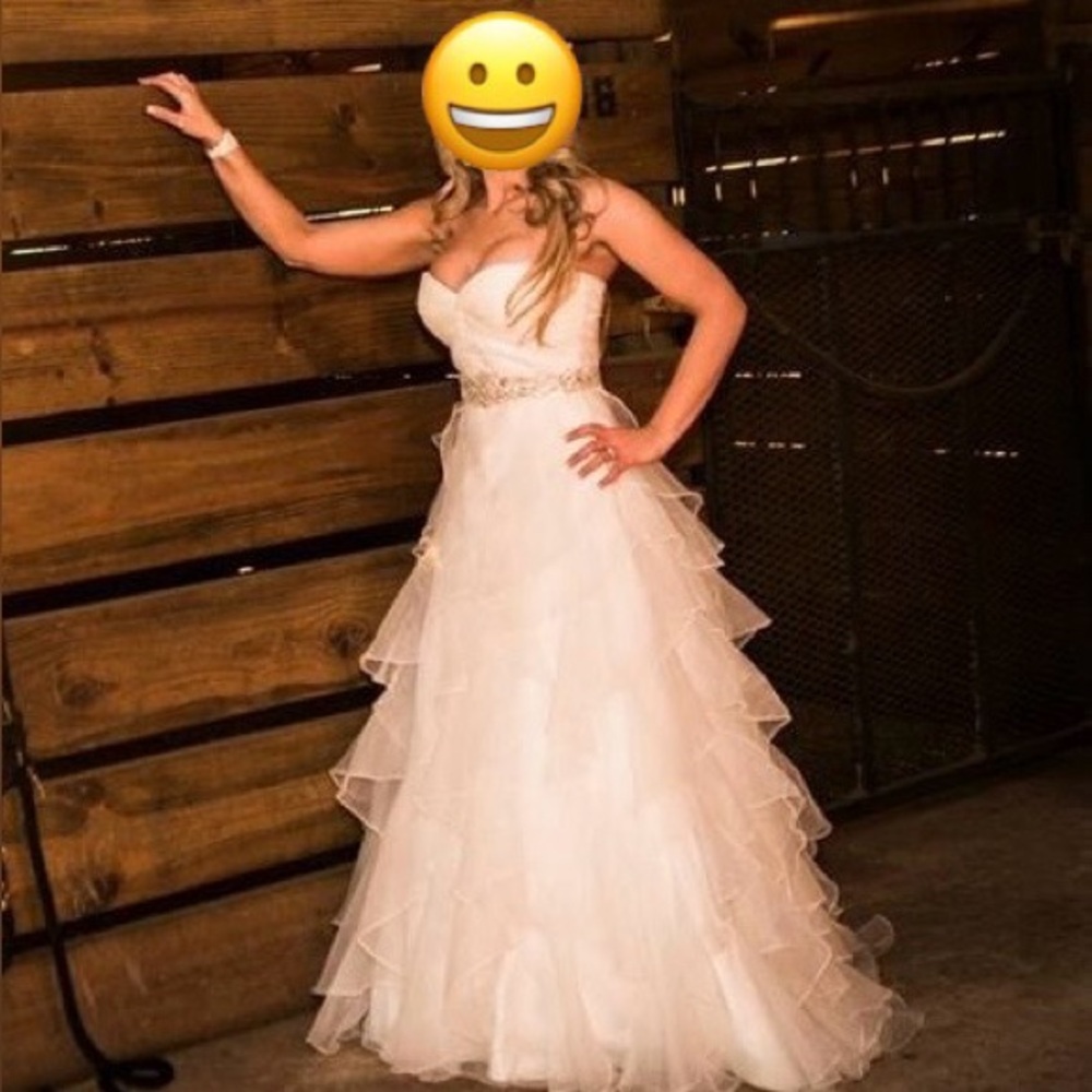 Like New Wedding Dress